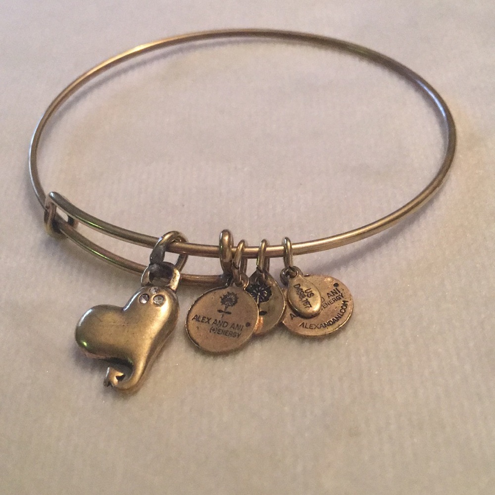 Alex and Anni heart / antique gold